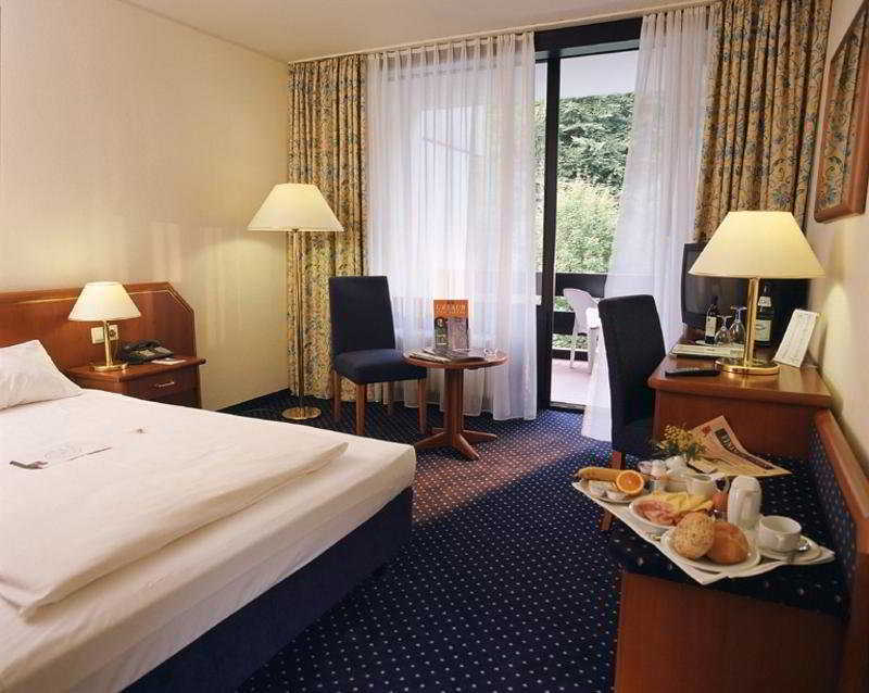 Arcadia Hotel Schwaghof Bad Salzuflen Δωμάτιο φωτογραφία
